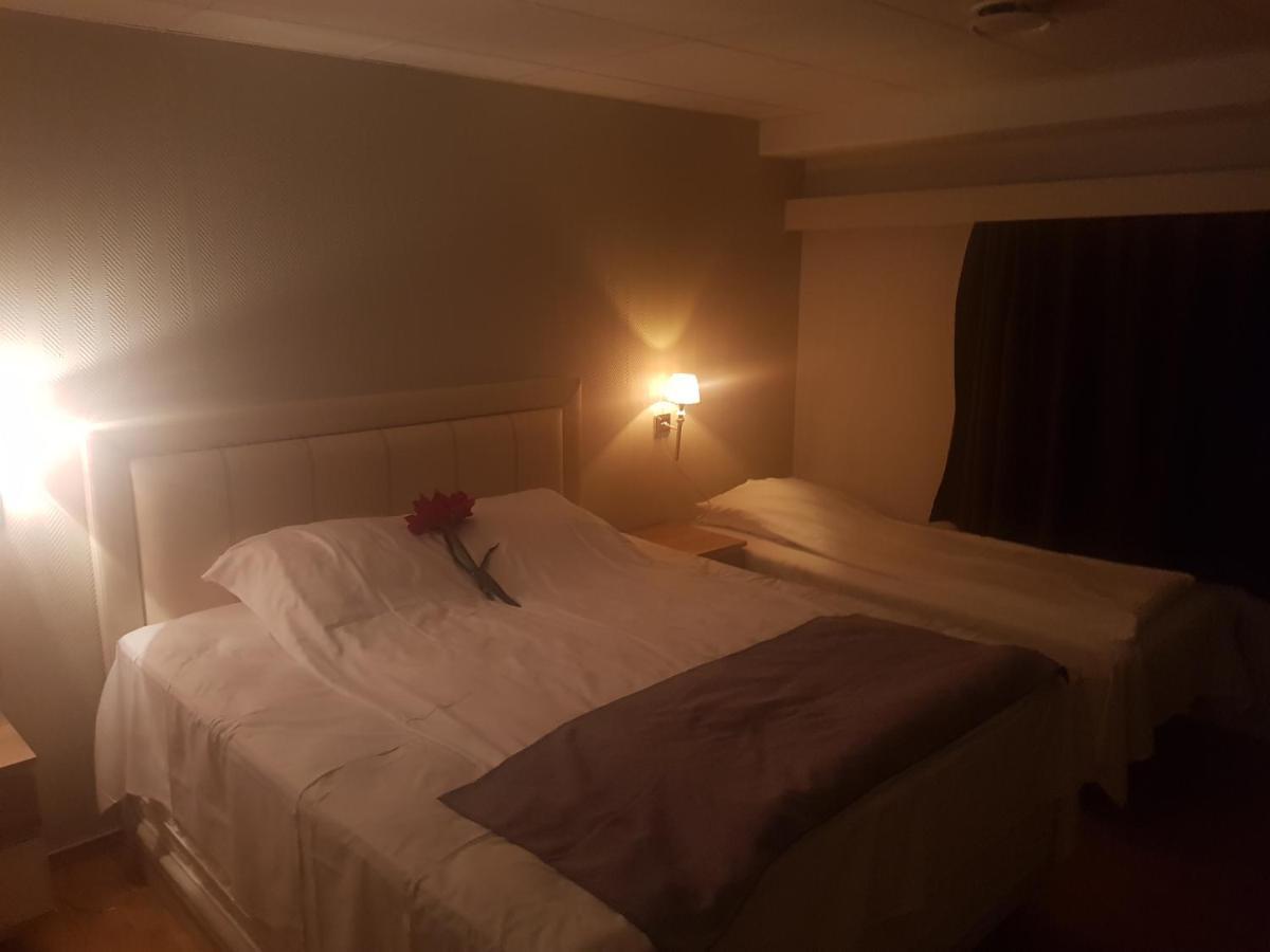 Hotellmilano As มูโชว์น ภายนอก รูปภาพ