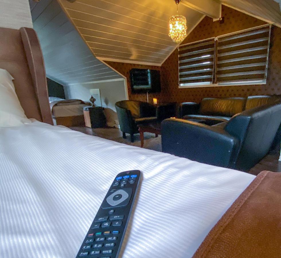 Hotellmilano As มูโชว์น ภายนอก รูปภาพ
